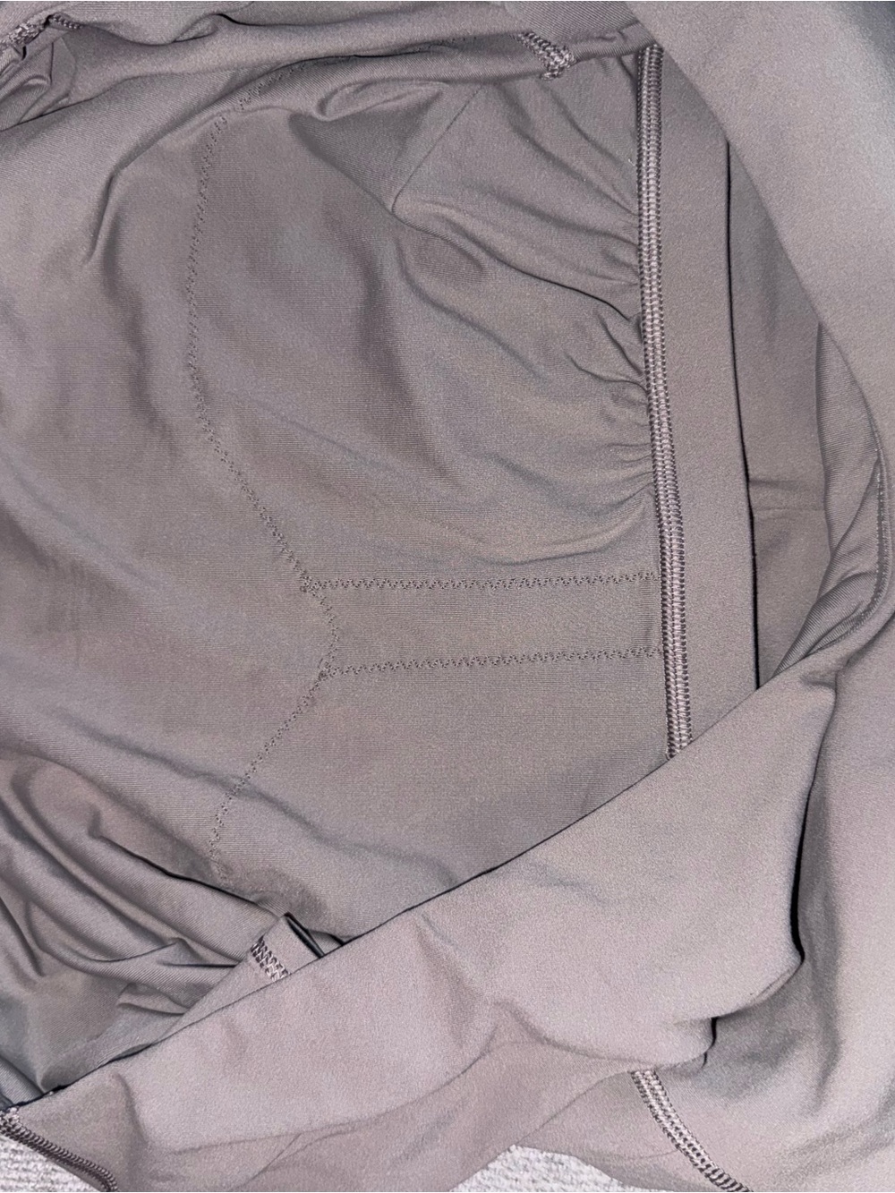 Lululemon-Scoop-Back Align Short Sleeve Top in Warm Ash Gray-8 - Picture 4 of 4